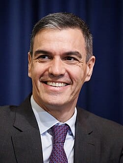 Spain Offers a Path to Regularize the Status of 500,000 Undocumented Migrants and Asylum Seekers, Choosing a Path of "Dignity, Community, and Justice"