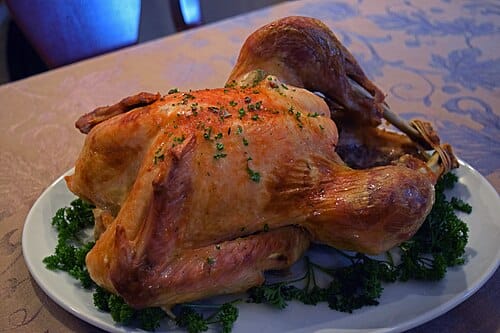 Thanksgiving potluck celebrates bond between immigrant workers and people with disabilities